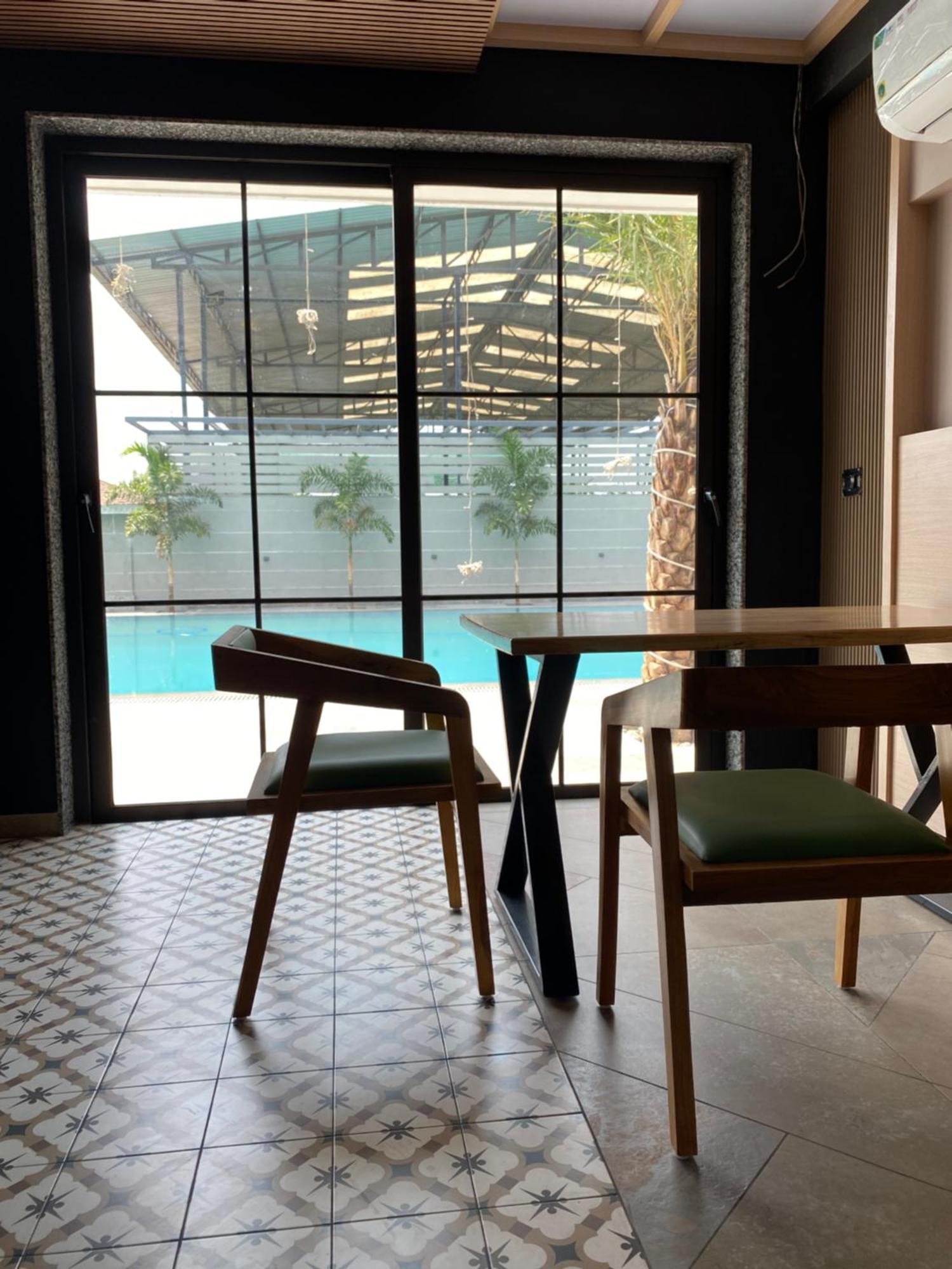 The Pavilion Park Resort Malegaon Esterno foto